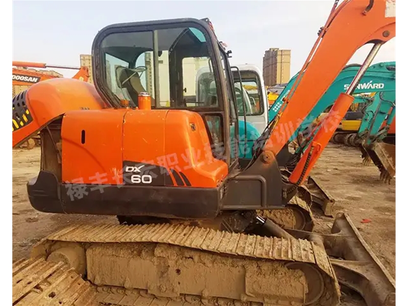 挖機駕駛人員培訓