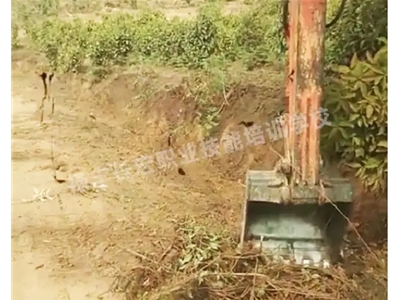 挖機培訓學員臨滄工地